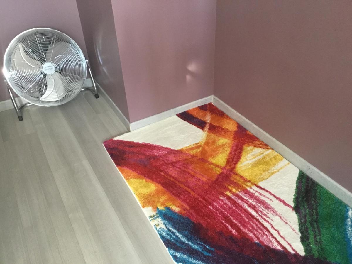 Just For Sleep-Daily Stay 20H To 10H Apres Votre Arrivee Dans Le Batiment D'Entree, Contact I'Hote Via Le Message Ici De Reservation Pour L'Enregistrement I'Entree Dans La Propriete Sans I'Approbation Est Interdite-Resevation D'Un Tiers Est Inaccepta Bobigny Exteriér fotografie