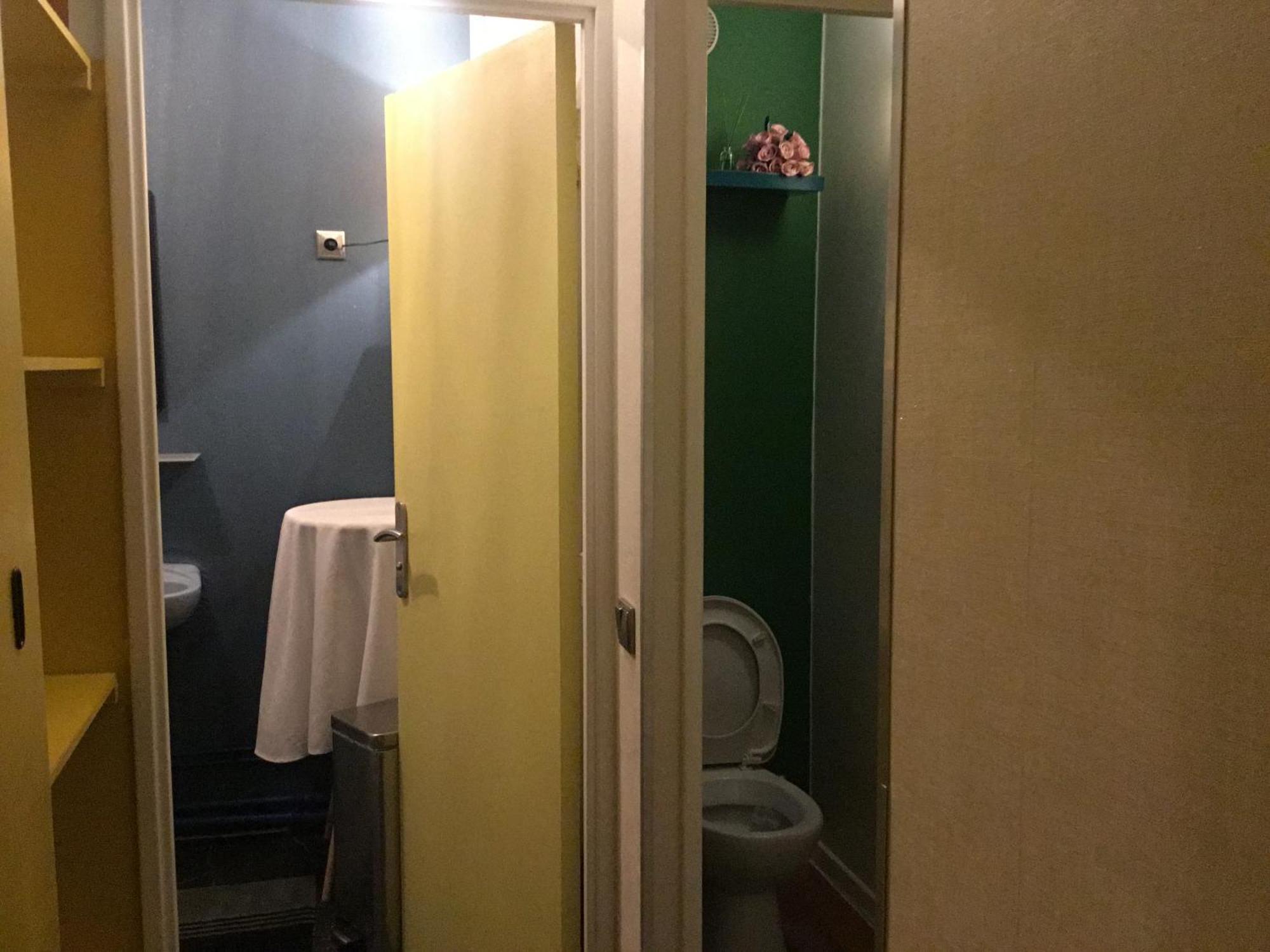 Just For Sleep-Daily Stay 20H To 10H Apres Votre Arrivee Dans Le Batiment D'Entree, Contact I'Hote Via Le Message Ici De Reservation Pour L'Enregistrement I'Entree Dans La Propriete Sans I'Approbation Est Interdite-Resevation D'Un Tiers Est Inaccepta Bobigny Exteriér fotografie