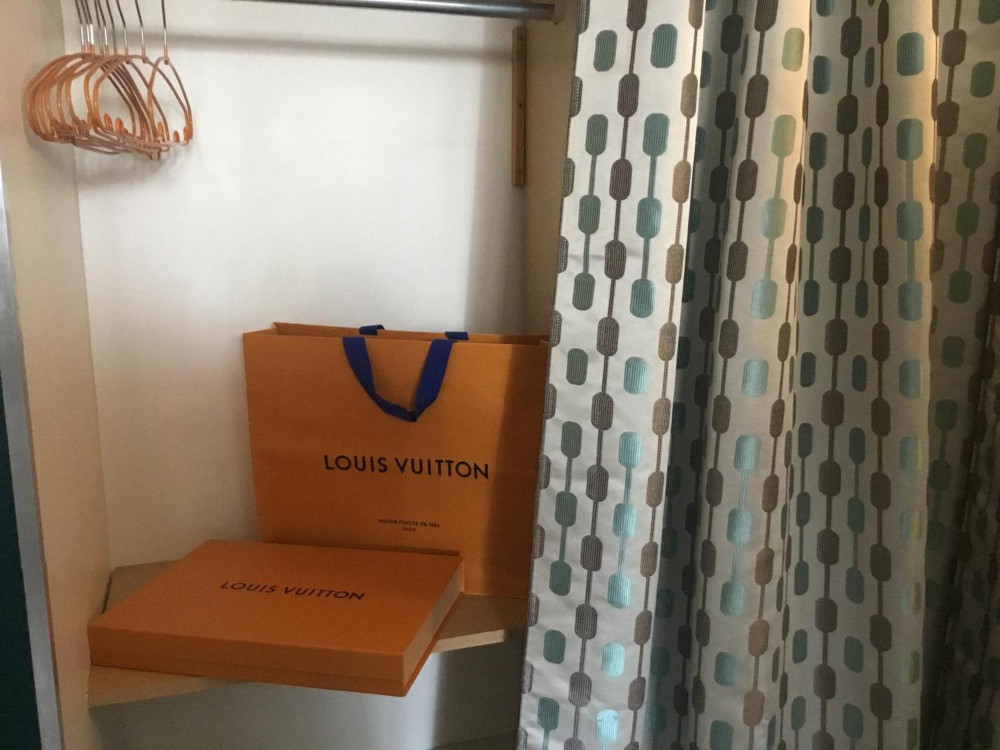 Just For Sleep-Daily Stay 20H To 10H Apres Votre Arrivee Dans Le Batiment D'Entree, Contact I'Hote Via Le Message Ici De Reservation Pour L'Enregistrement I'Entree Dans La Propriete Sans I'Approbation Est Interdite-Resevation D'Un Tiers Est Inaccepta Bobigny Exteriér fotografie